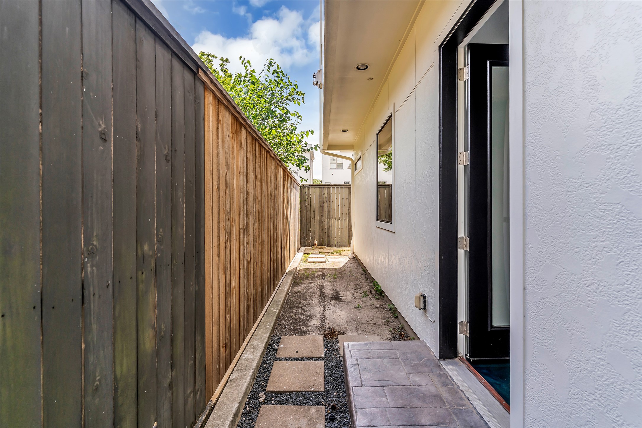 1802 Hickory Street Houston, TX 77007 - Photo 43 of 46