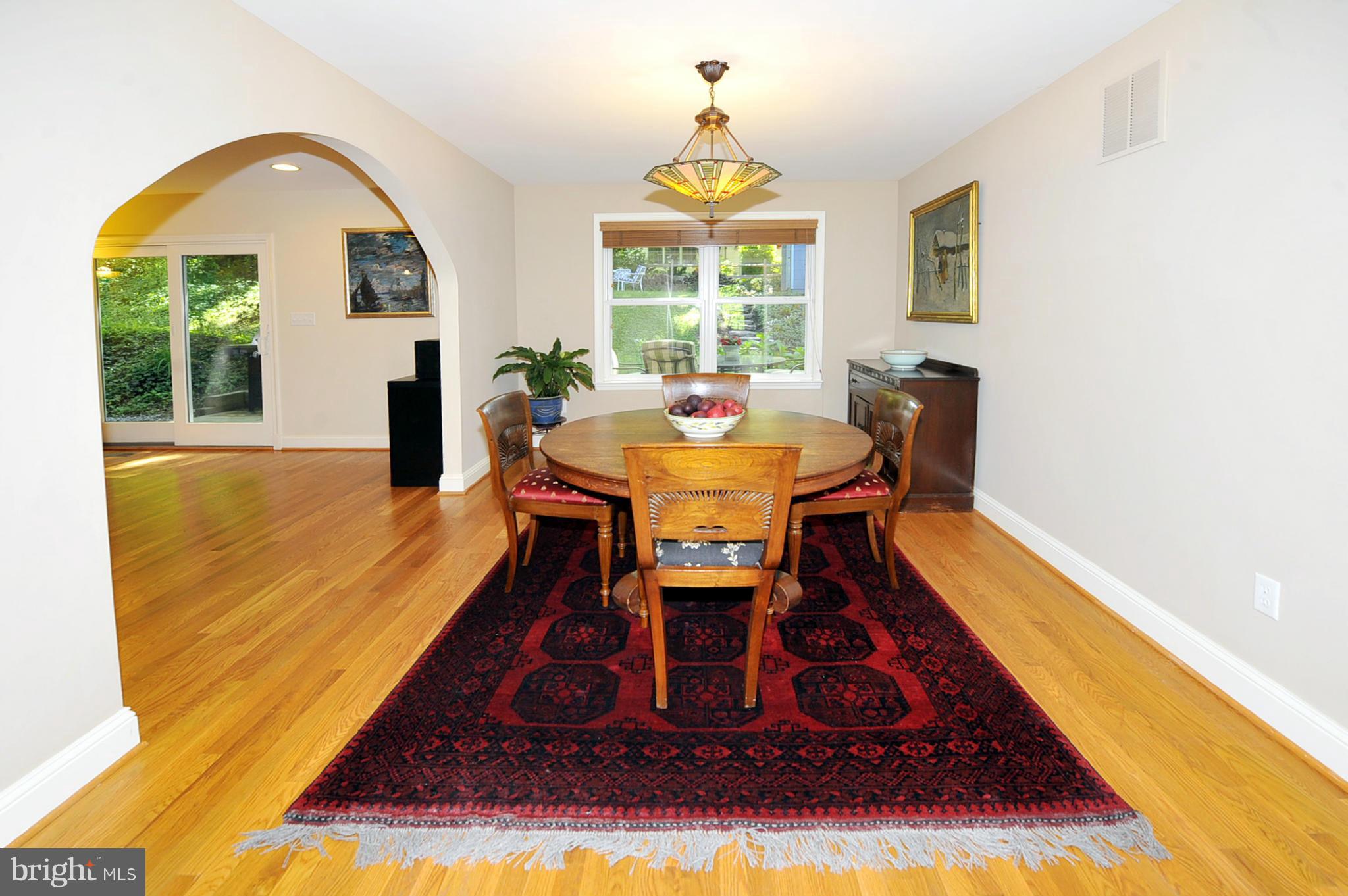 7913 Chelton Road Bethesda, MD 20814 - Photo 8 of 29 Dining Room