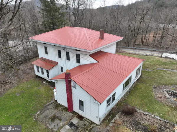$1,500,000 | 436 State Line Road, Susquehanna, PA 18847
