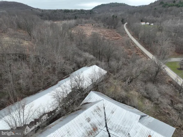 $1,500,000 | 436 State Line Road, Susquehanna, PA 18847