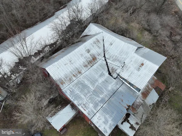 $1,500,000 | 436 State Line Road, Susquehanna, PA 18847