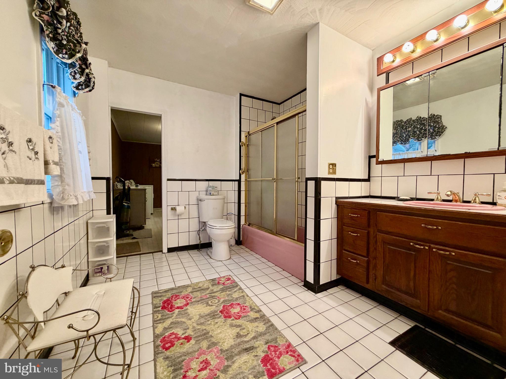 436 State Line Road Susquehanna, PA 18847 - Photo 29 of 106 Only full bathroom