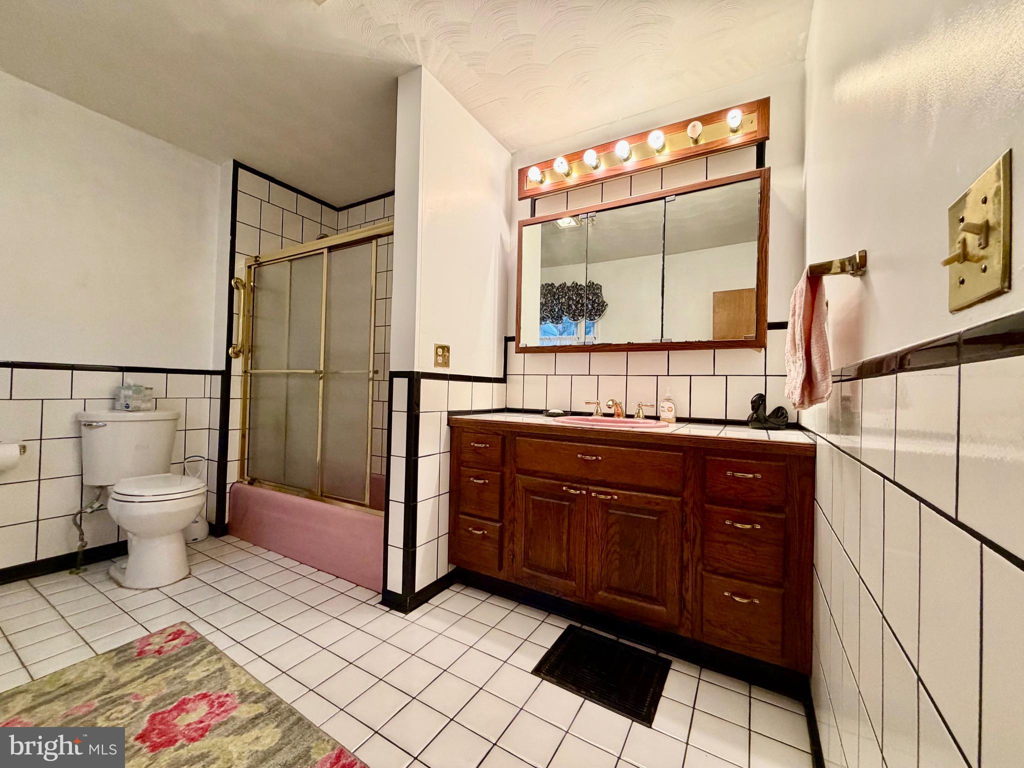 436 State Line Road Susquehanna, PA 18847 - Photo 30 of 106 Only full bathroom