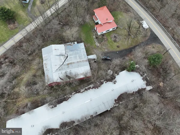 $1,500,000 | 436 State Line Road, Susquehanna, PA 18847