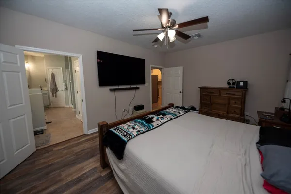 $799,000 | 3020 Avenue L, Santa Fe, TX 77510