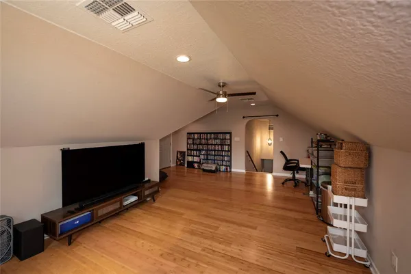 $799,000 | 3020 Avenue L, Santa Fe, TX 77510