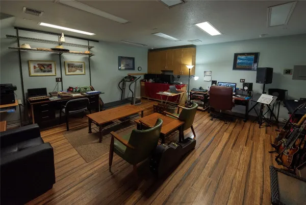 $799,000 | 3020 Avenue L, Santa Fe, TX 77510