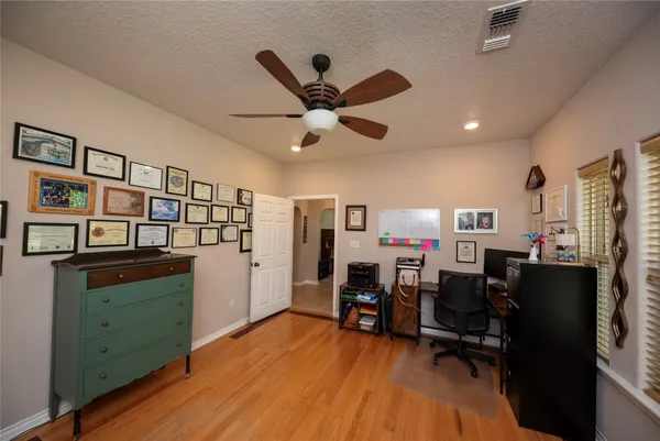 $799,000 | 3020 Avenue L, Santa Fe, TX 77510