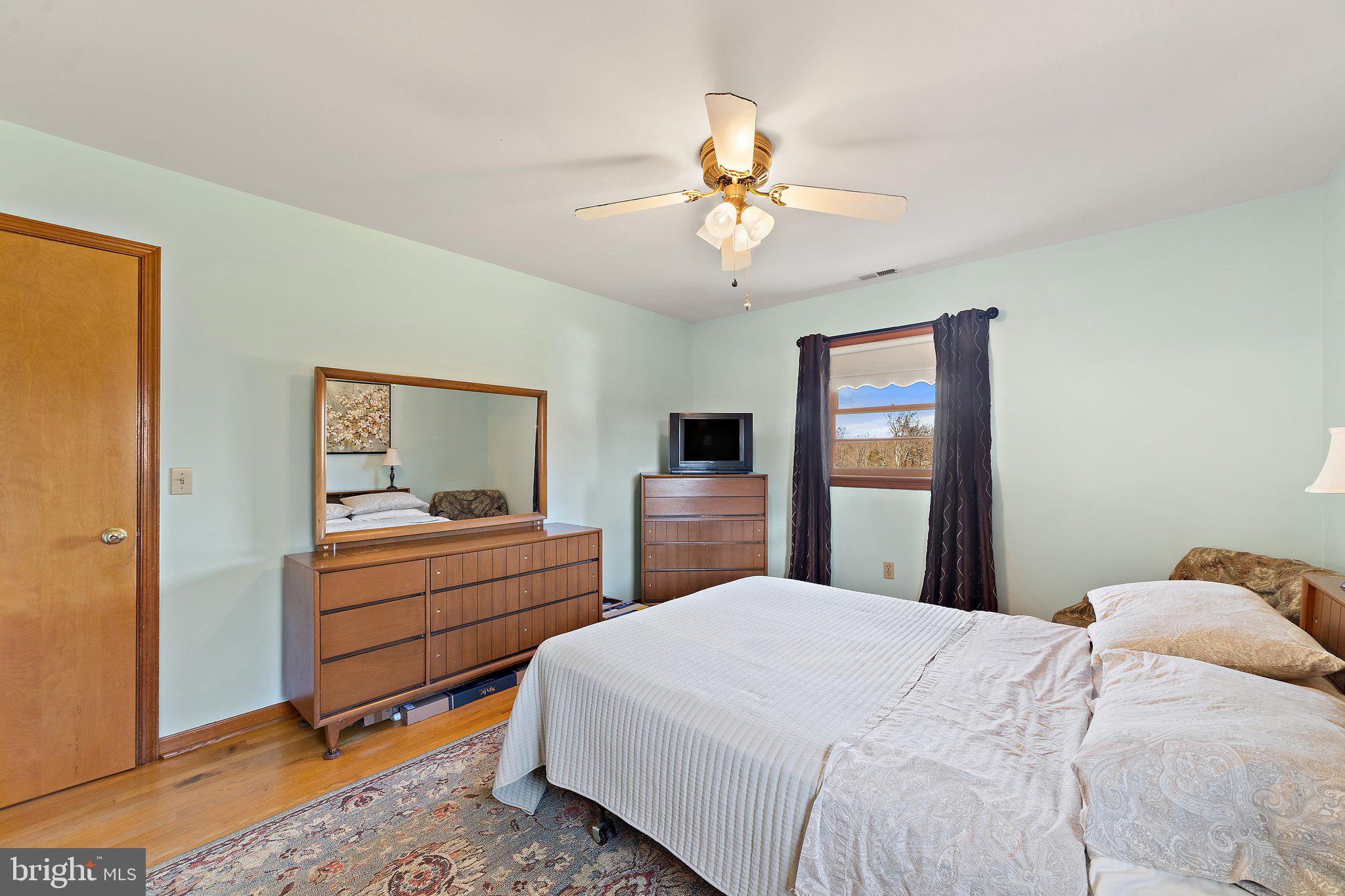 512 Round Hill Road Boston, VA 22713 - Photo 24 of 51 Main BR