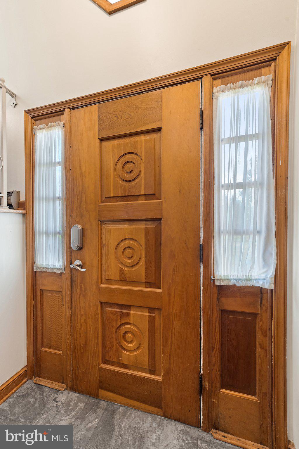 512 Round Hill Road Boston, VA 22713 - Photo 28 of 51 Front Door, inside