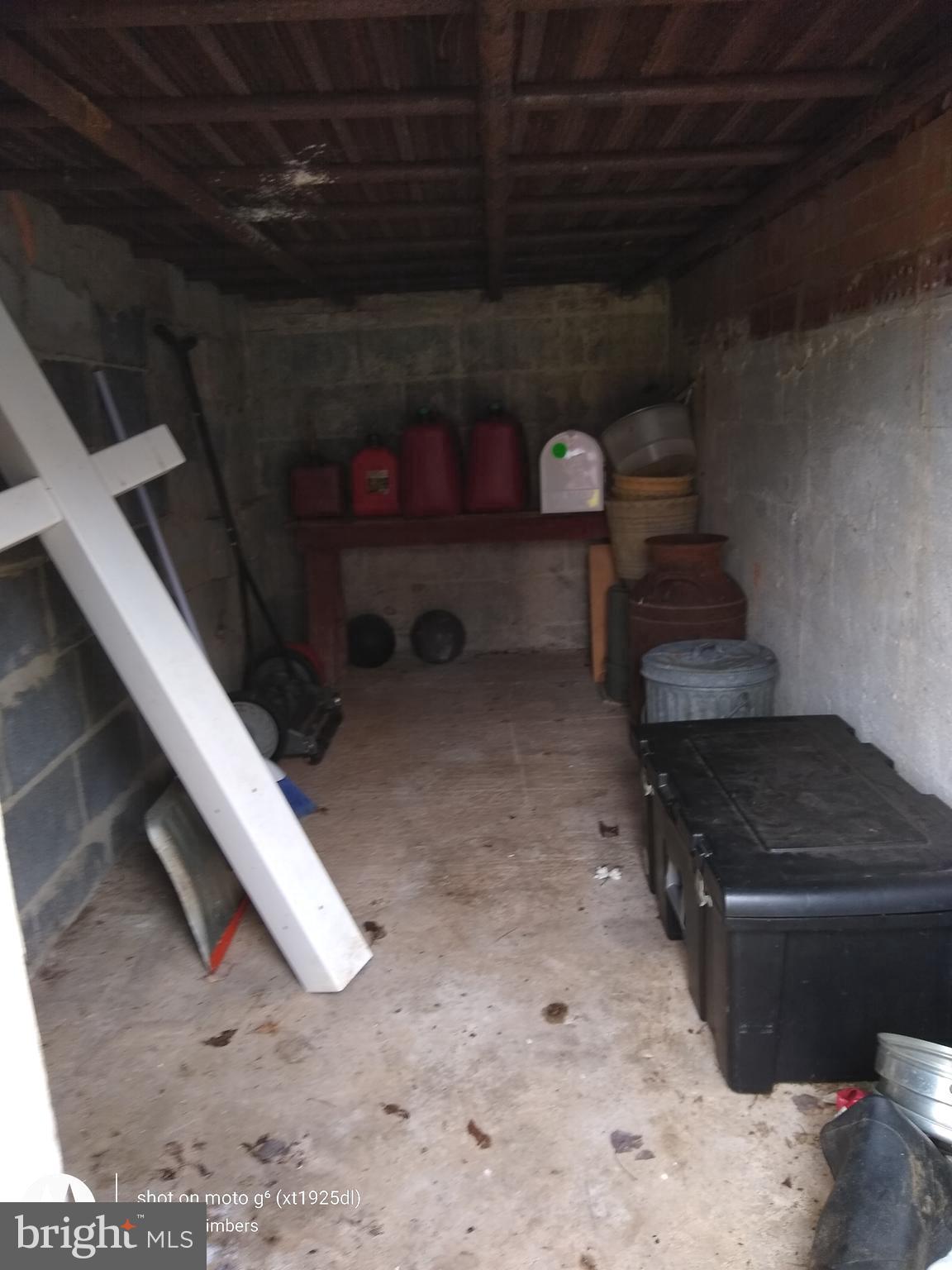 512 Round Hill Road Boston, VA 22713 - Photo 44 of 51 Outside access storage
