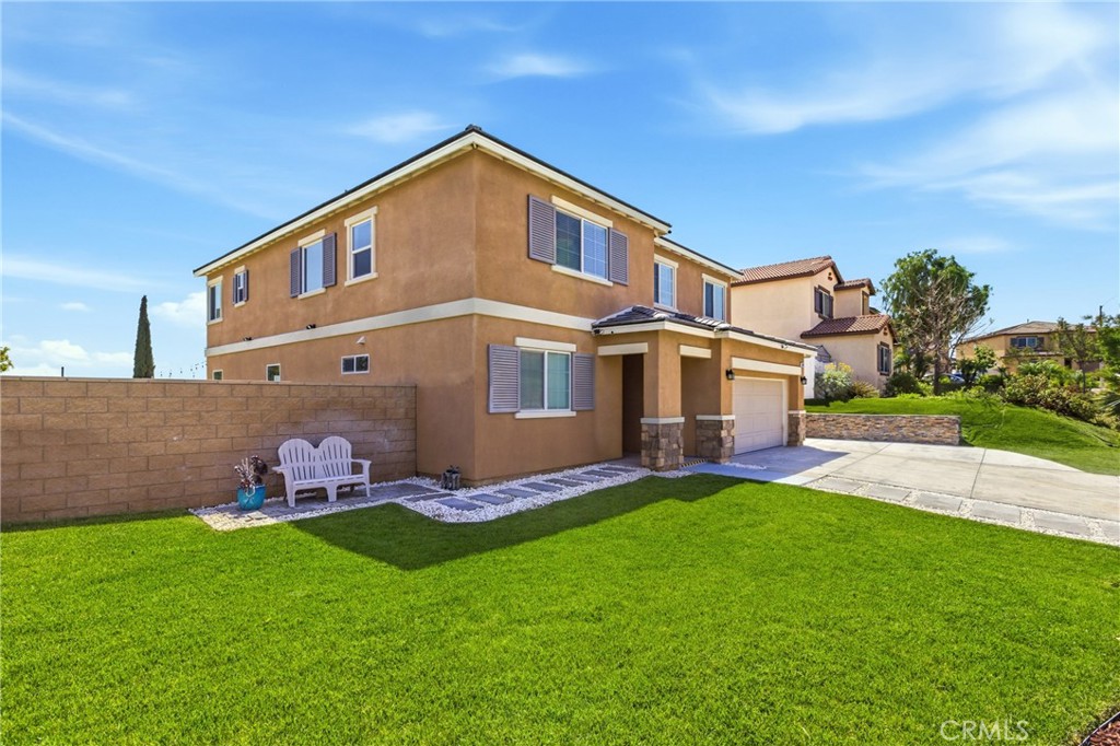 5091 Netherley Street Riverside, CA 92505 - Photo 3 of 37
