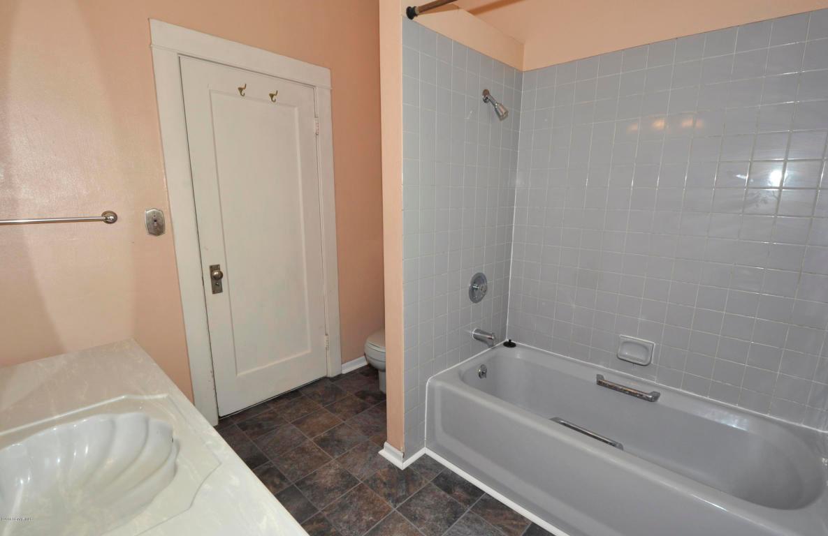 1113 3rd Street Southeast Rochester, MN 55904 - Photo 11 of 14 Gallery Image 11