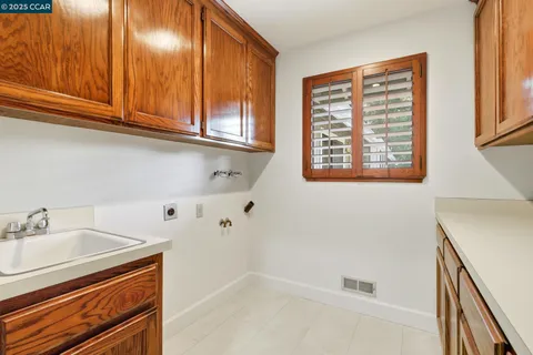 $6,900 | 3 Magee Court, Moraga, CA 94556