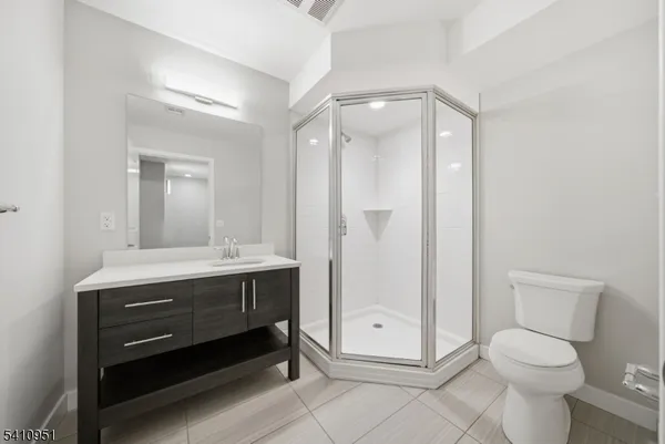 $2,900 | 764 New Bridge Road, Unit L, Teaneck, NJ 07666