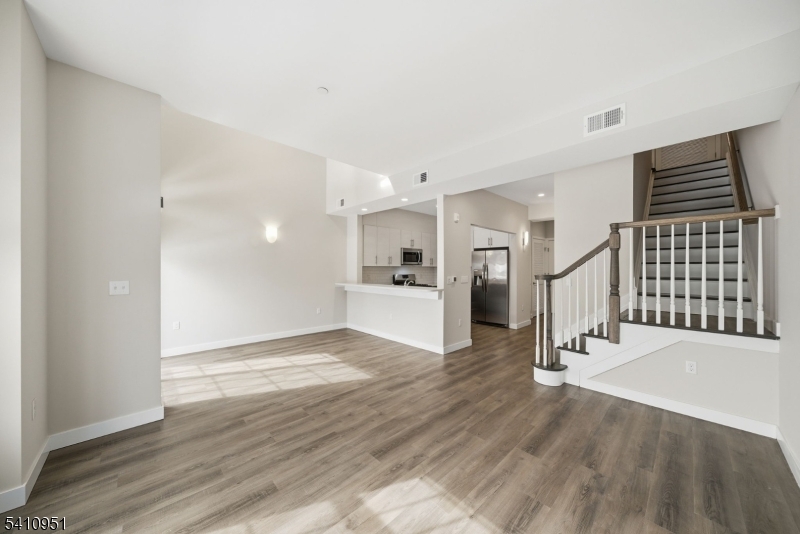 764 New Bridge Road Teaneck, NJ 07666 - Photo 17 of 22