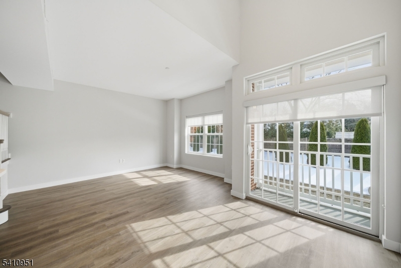 764 New Bridge Road Teaneck, NJ 07666 - Photo 9 of 22