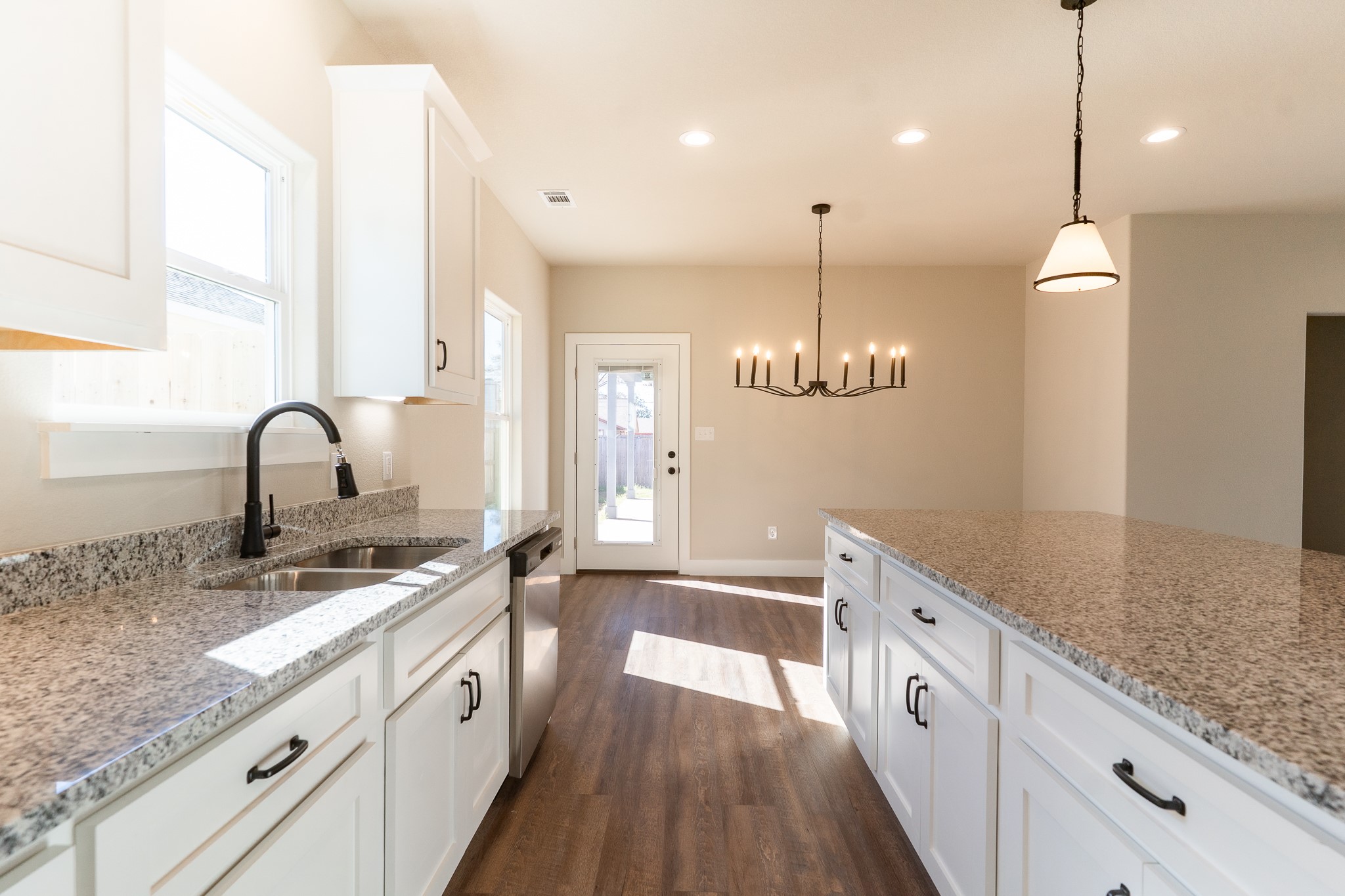 311 String Prairie Way Smithville, TX 78957 - Photo 6 of 29