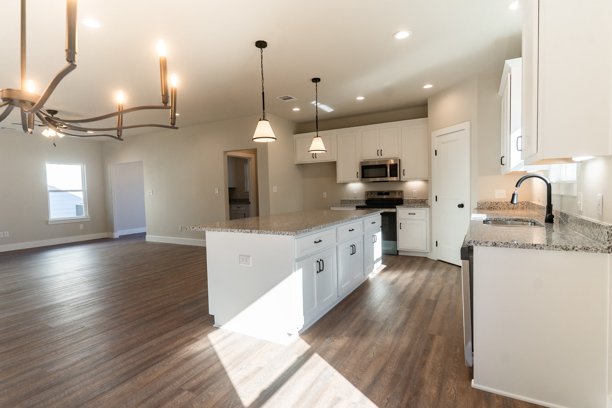 311 String Prairie Way Smithville, TX 78957 - Photo 10 of 29