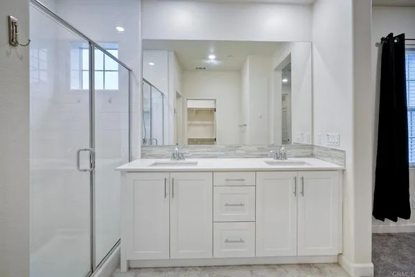 $3,900 | 4336 Harbor Way, Unit 4, Oceanside, CA 92056