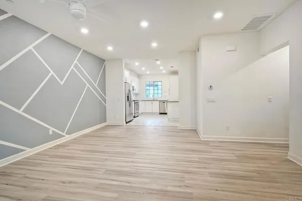 $3,900 | 4336 Harbor Way, Unit 4, Oceanside, CA 92056