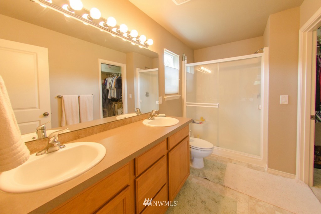2333 Scheuber Ridge Court Centralia, WA 98531 - Photo 8 of 15 Gallery Image 8