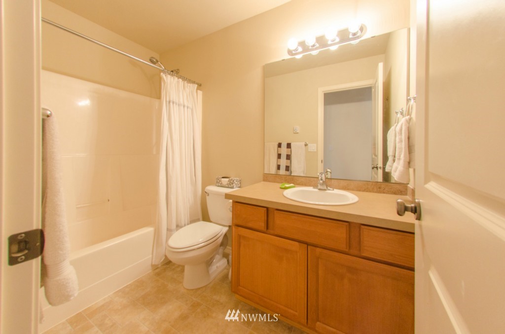 2333 Scheuber Ridge Court Centralia, WA 98531 - Photo 10 of 15 Gallery Image 10