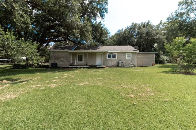$169,900 | 160 Josephine Lane, Lake Charles, LA 70607