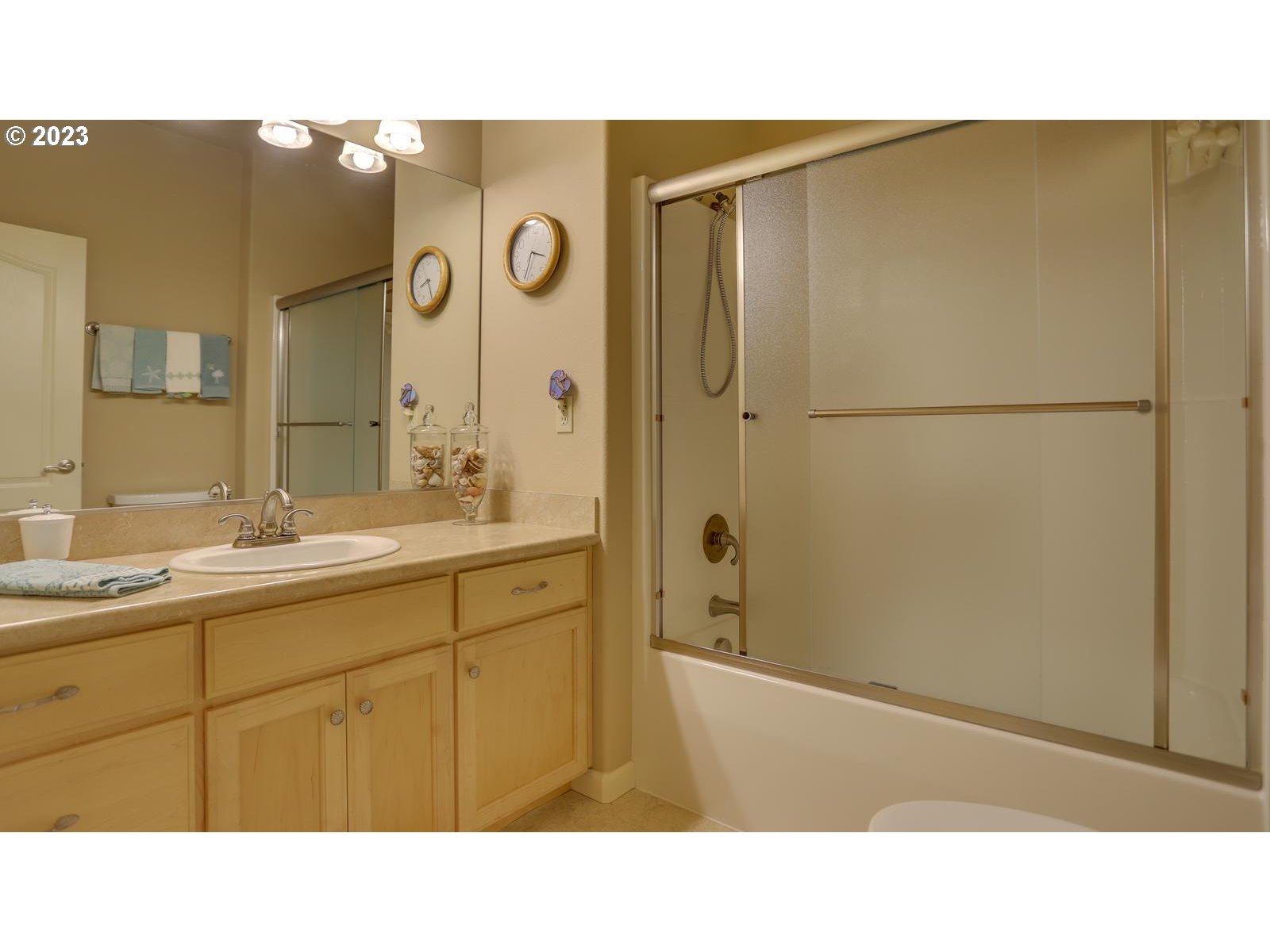 3919 Southeast 31st Street Gresham, OR 97080 - Photo 23 of 26 a bathroom with a sink and a mirror
