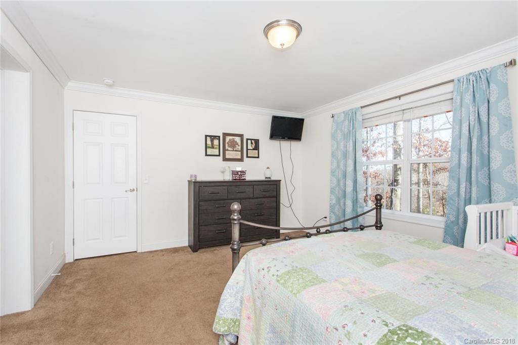 14 Homewood Road Candler, NC 28715 - Photo 16 of 30 Gallery Image 16