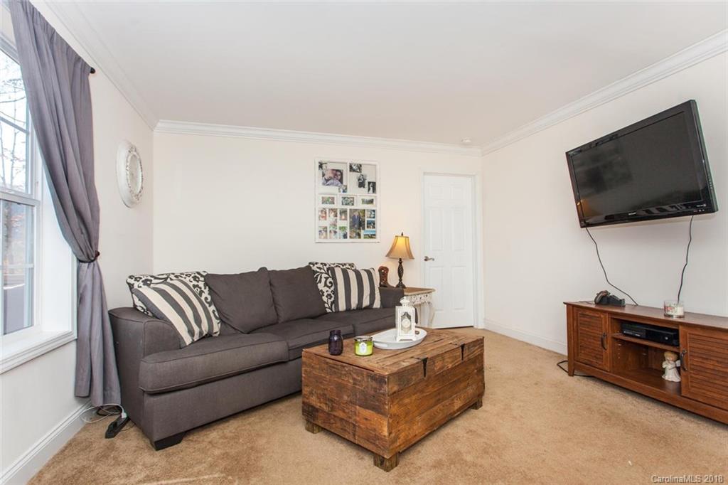 14 Homewood Road Candler, NC 28715 - Photo 8 of 30 Gallery Image 8