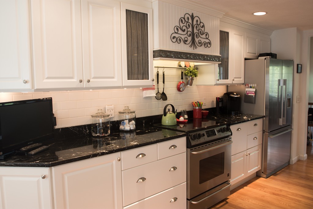 3 William Road Billerica, MA 01821 - Photo 7 of 15 Gallery Image 7