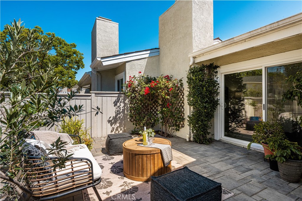 32 Acorn, Unit 15 Irvine, CA 92604 - Photo 7 of 51