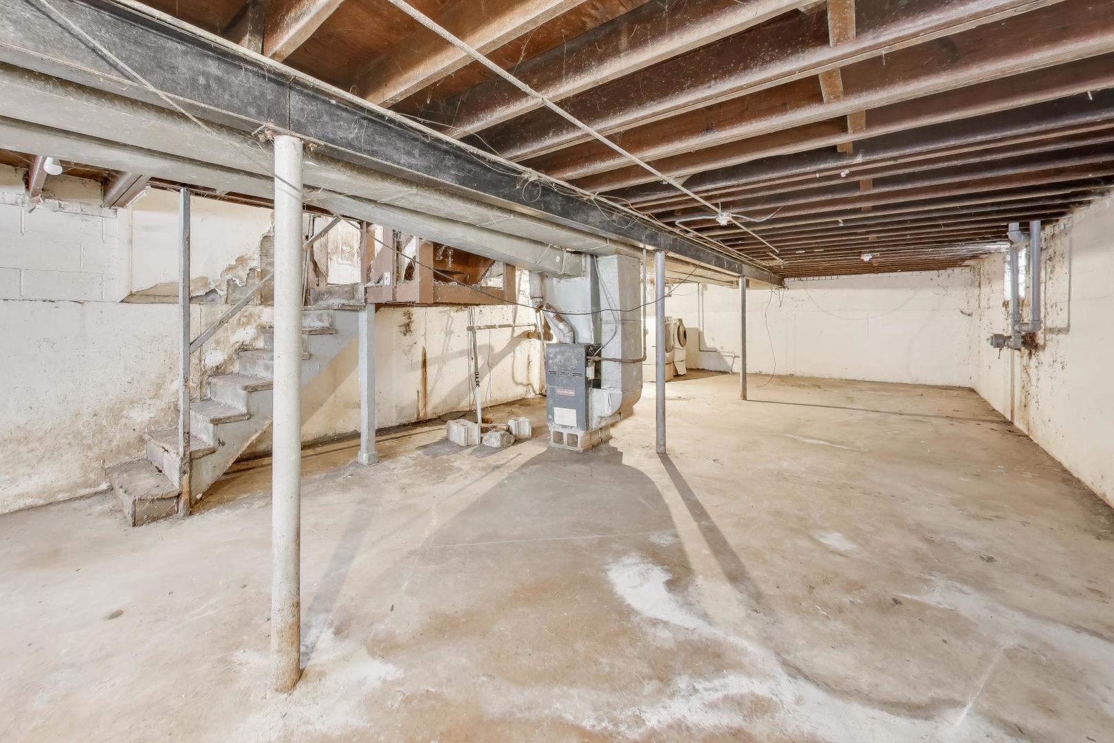 710 West 81st Place Chicago, IL 60620 - Photo 16 of 22