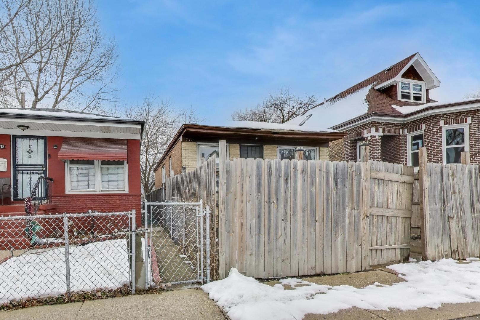 710 West 81st Place Chicago, IL 60620 - Photo 2 of 22