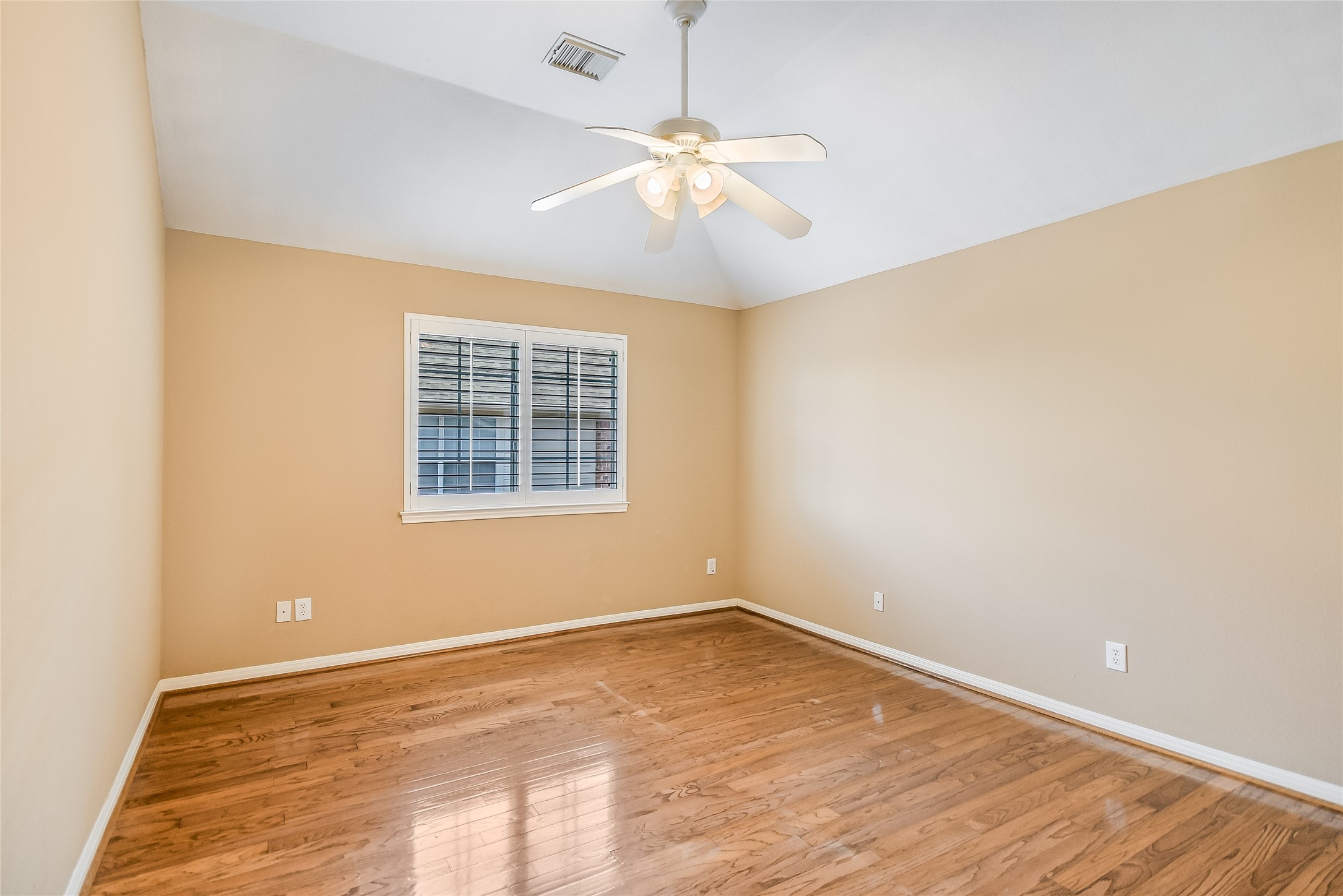 12935 Brigham Drive Austin, TX 78732 - Photo 27 of 35 Bedroom 4