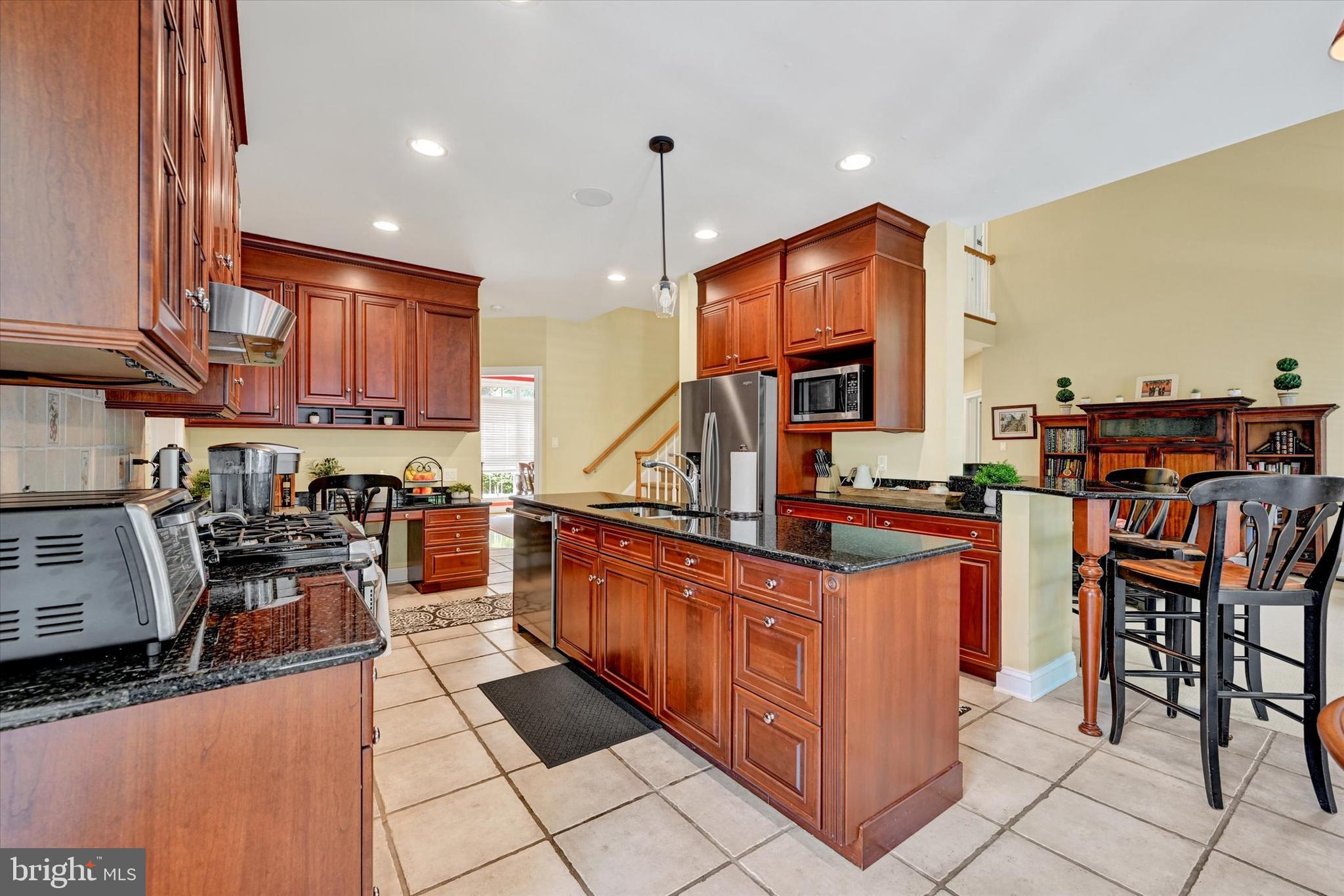 9318 Ravenridge Road Baltimore, MD 21234 - Photo 21 of 72