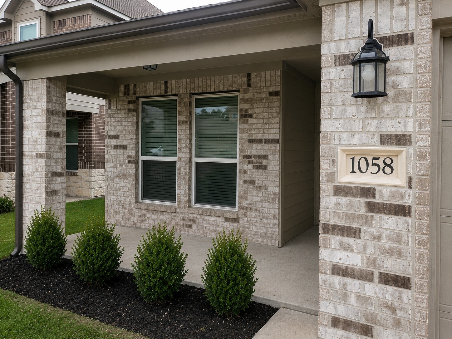1058 Ranch Oak Drive Houston, TX 77073 - Photo 3 of 27 Gallery Image 3