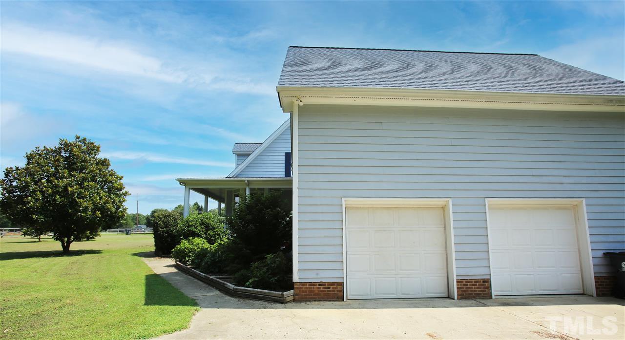 4717 Johnson Pond Road Apex, NC 27539 - Photo 8 of 30 Gallery Image 8