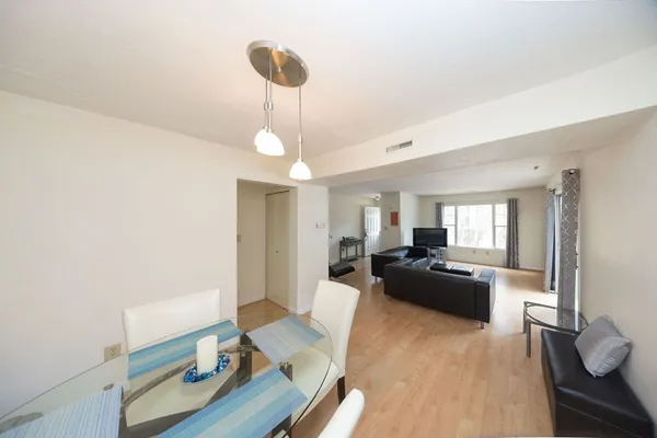 $350,000 | 217 Edgebrook Drive, Unit 217, Boylston, MA 01505