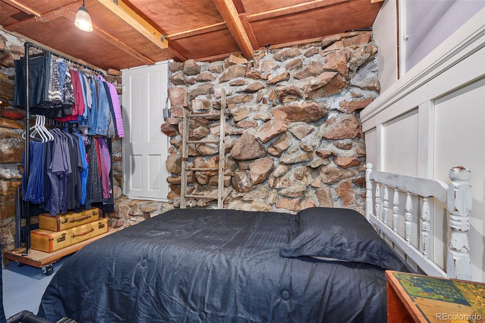 539 Riverside Drive Lyons, CO 80540 - Photo 19 of 34 Gallery Image 19
