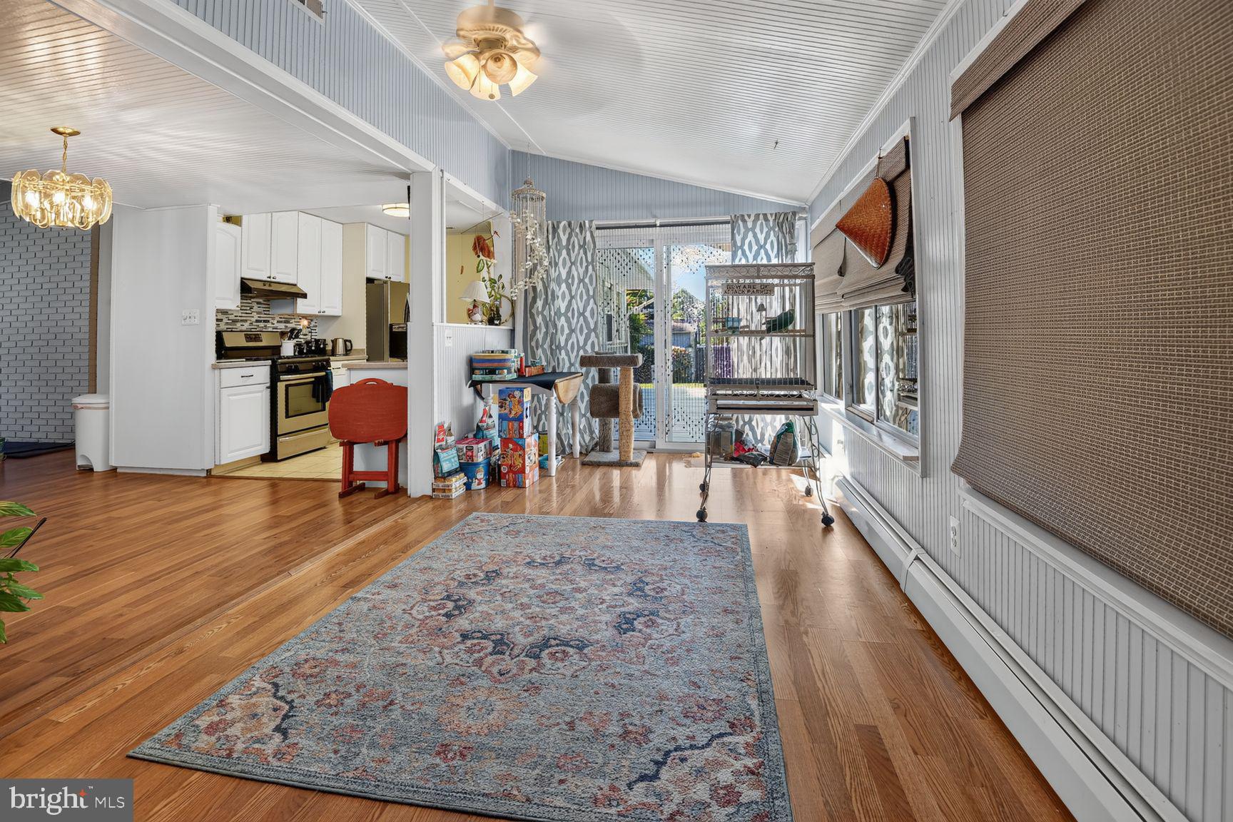 7123 Alger Road Falls Church, VA 22042 - Photo 7 of 21 Gallery Image 7