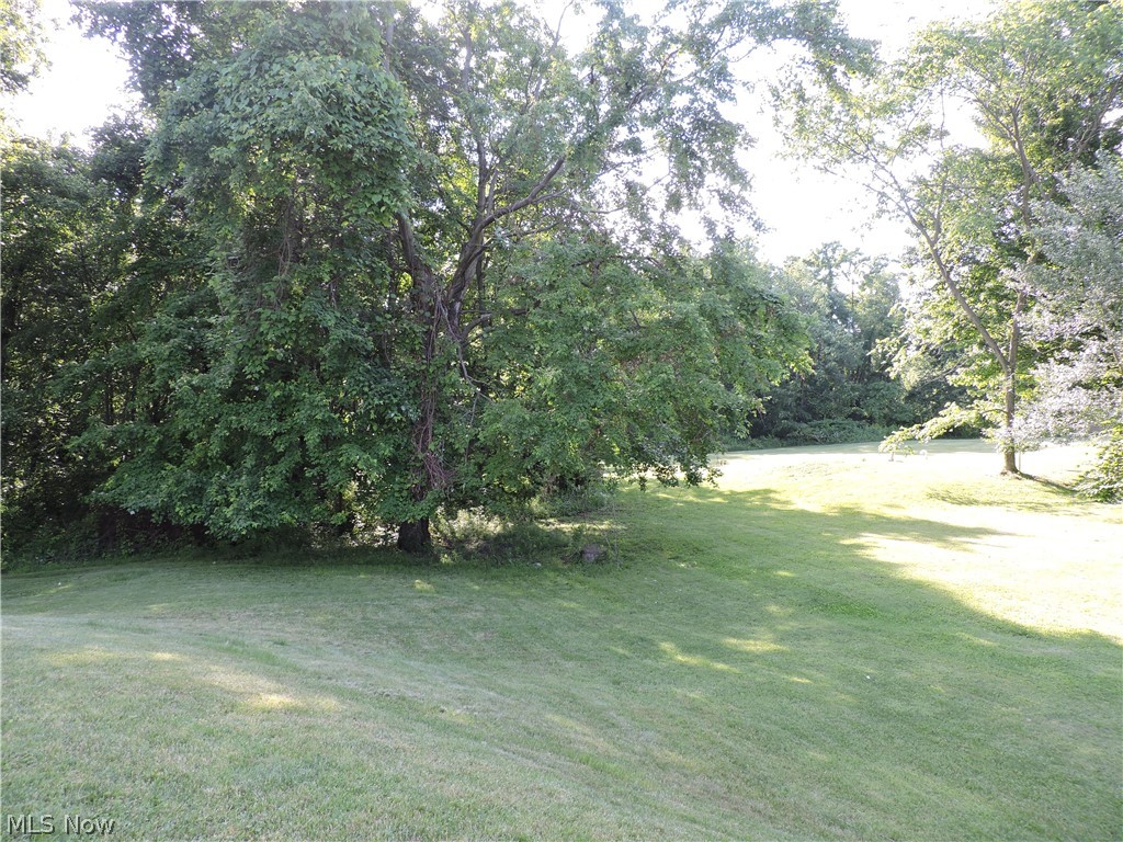 1950 Massillon Road Akron, OH 44312 - Photo 8 of 26
