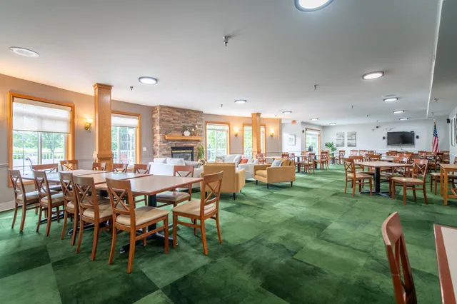 $225,000 | 8200 West 33rd Street, Unit 208, St. Louis Park, MN 55426