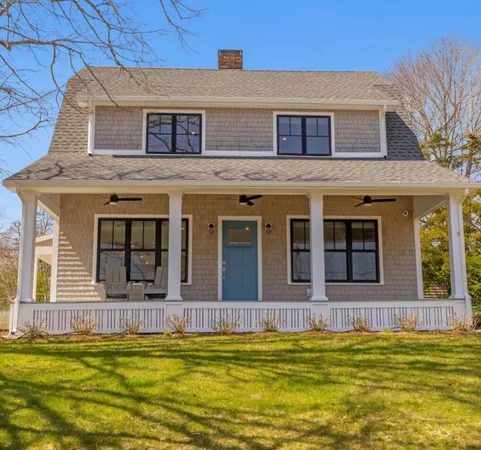 $4,995,000 | 1045 Main Street, Cotuit, MA 02635