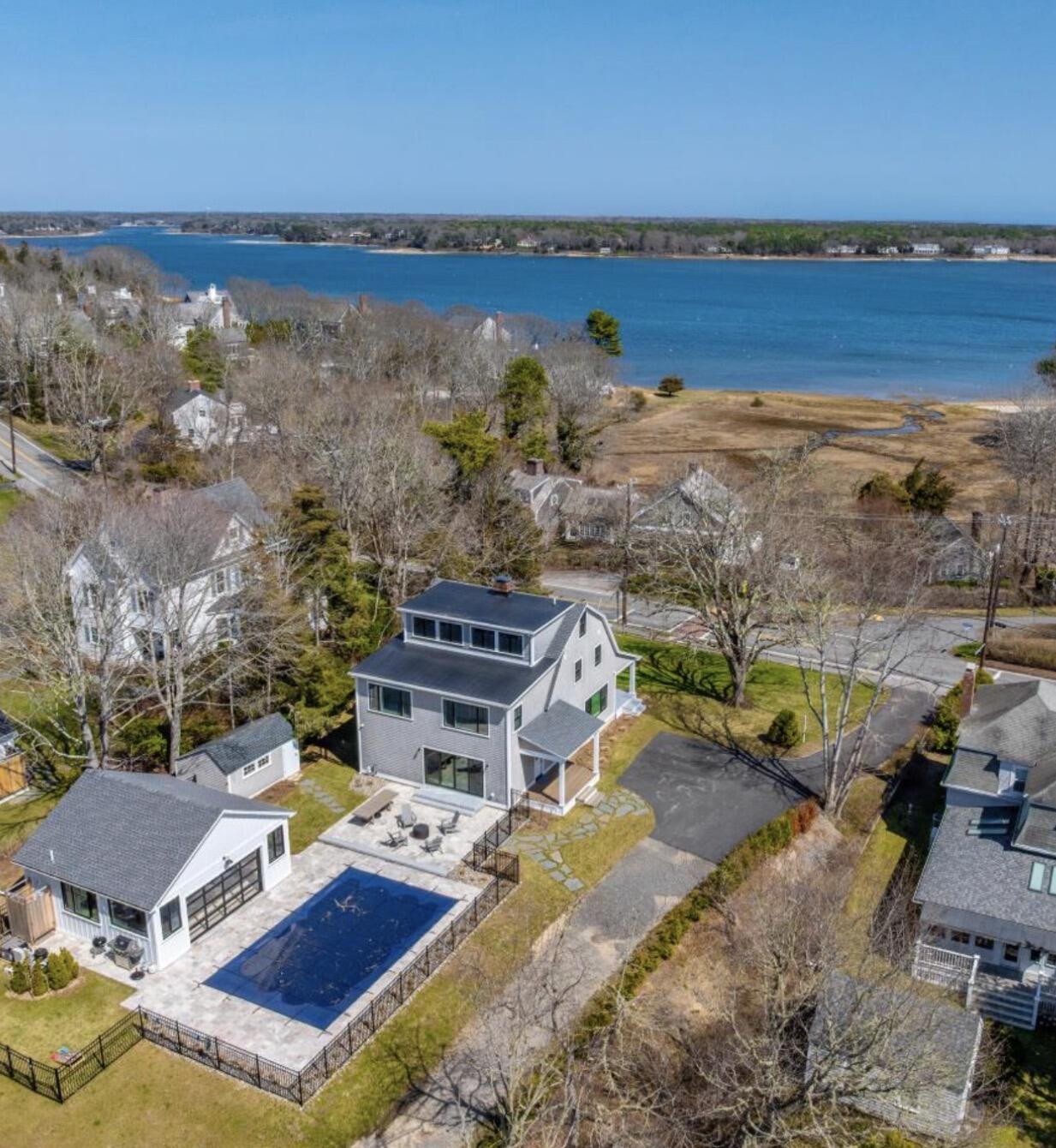 1045 Main Street Cotuit, MA 02635 - Photo 5 of 6 IMG_3451