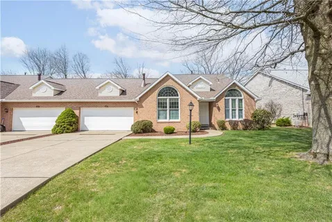 $325,000 | 224 Country View Drive, New Kensington, PA 15068