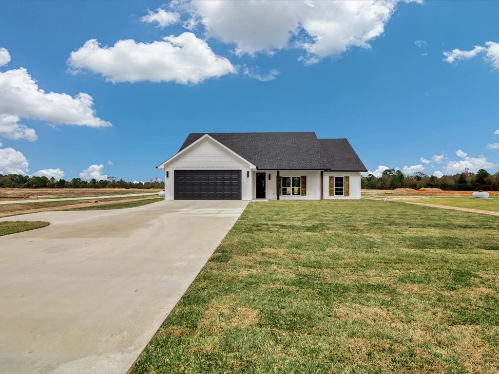 335 Ralph Nerren Road Huntington, TX 75949 - Photo 2 of 36