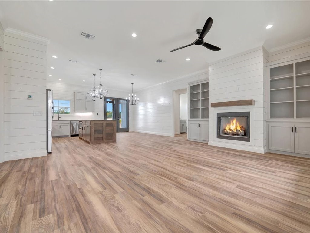 335 Ralph Nerren Road Huntington, TX 75949 - Photo 7 of 36