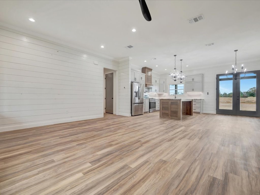 335 Ralph Nerren Road Huntington, TX 75949 - Photo 9 of 36